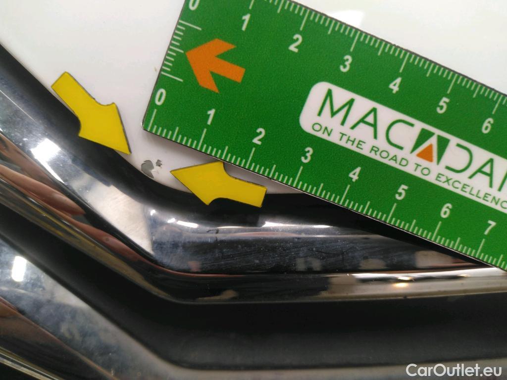 Citroen  C3  Société Feel Nav 1.5 BlueHDI 100CV BVM5 E6dT #26