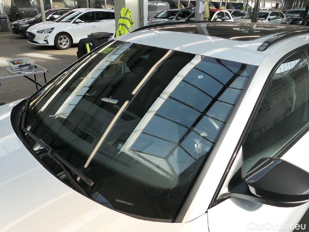 Skoda  Octavia  Combi RS 2.0 TDI 147KW AT7 E6d #32