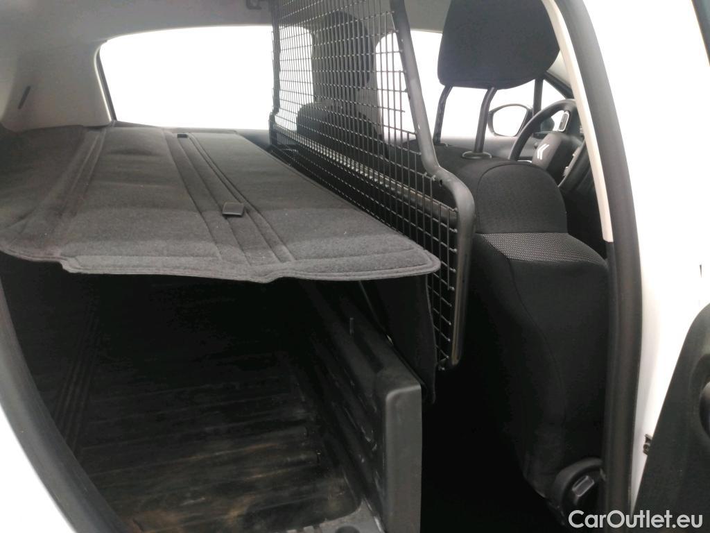 Citroen  C3  Société Feel Nav 1.5 BlueHDI 100CV BVM5 E6dT #9