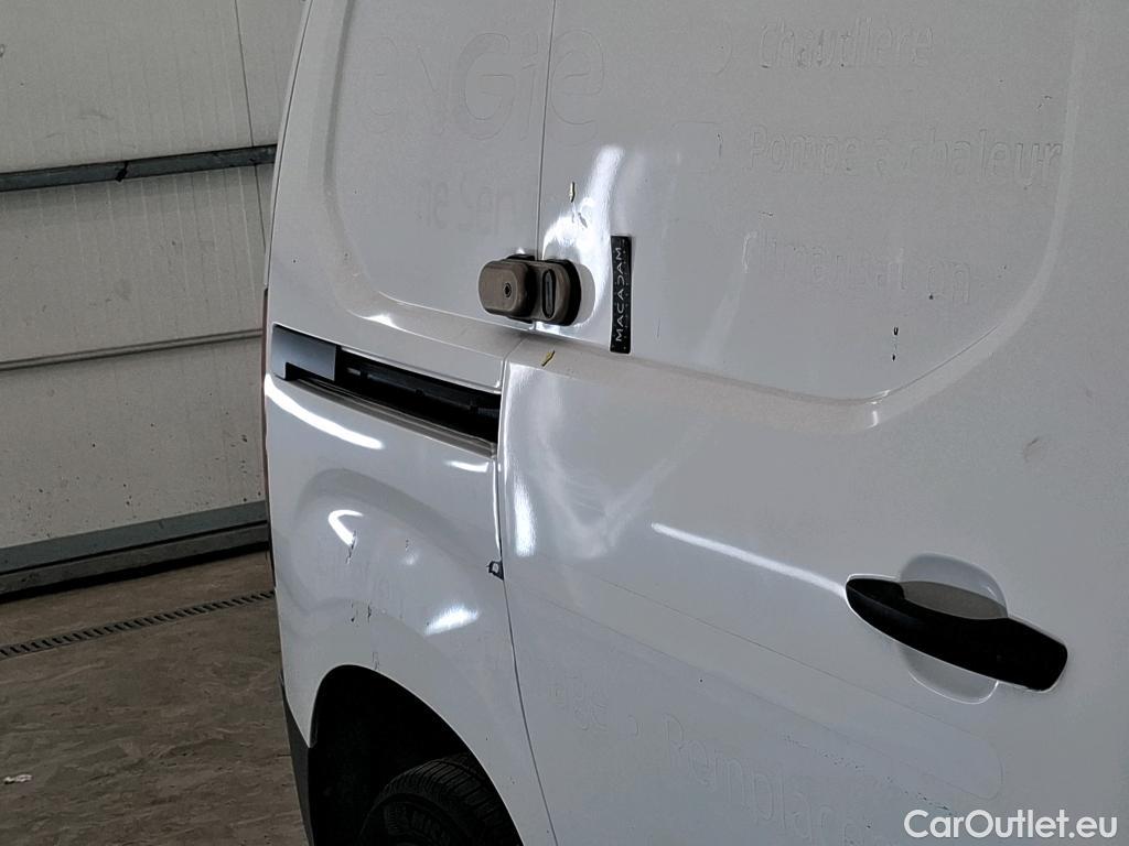  Citroen  Berlingo  Fourgon Club M 650 1.5 BlueHDi 75CV BVM5 E6dT #23