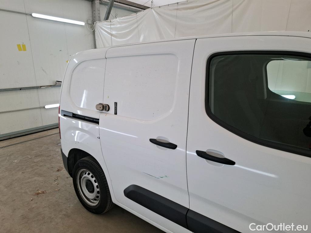  Citroen  Berlingo  Fourgon Club M 650 1.5 BlueHDi 75CV BVM5 E6dT #21