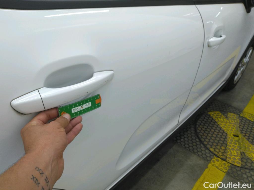 Citroen  C3  Société Feel Nav 1.5 BlueHDI 100CV BVM5 E6dT #6