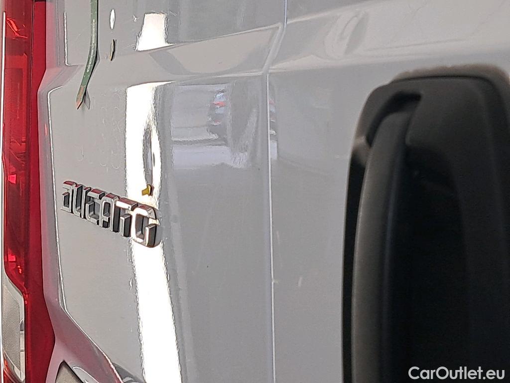  Fiat  Ducato FIAT   2014  4P  Fourgon tôlé 2 3 Multijet 120 3 0 C H1 Business #25