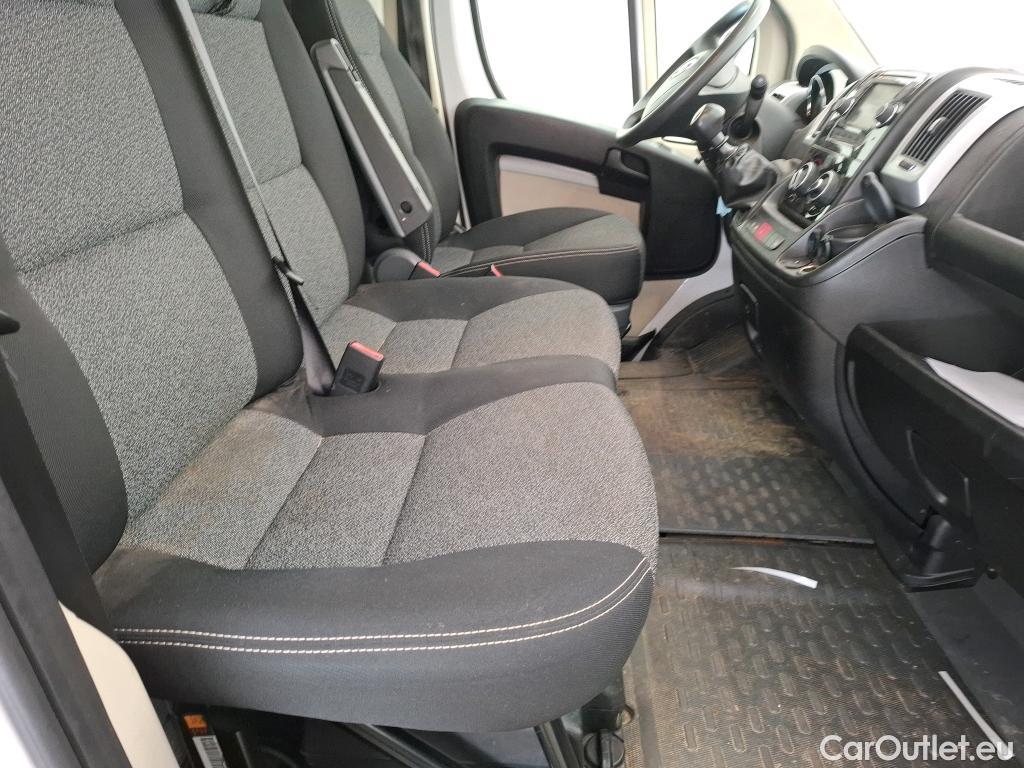 Fiat  Ducato Fiat  VU 4p Fourgon 3.0 M H2 2.0 Mjt 115 Pack Pro Nav #8