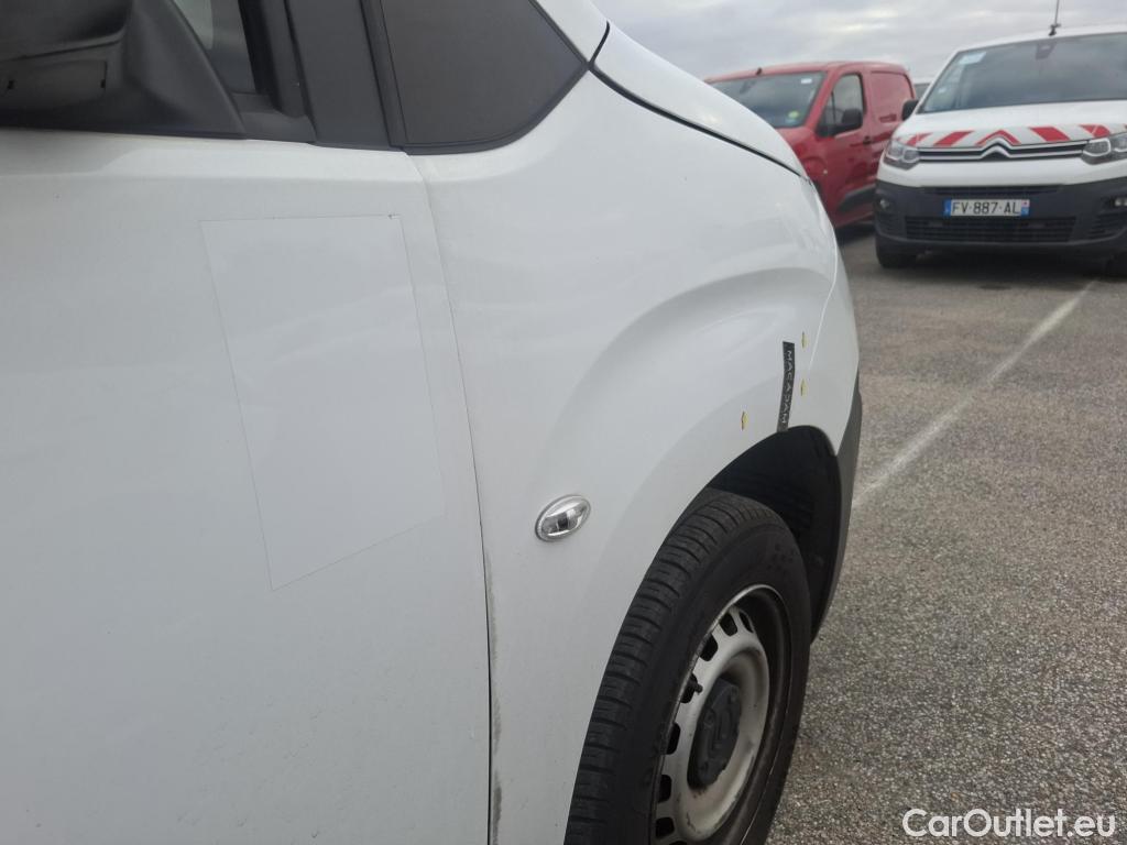  Citroen  Berlingo  Fourgon Club M 650 1.5 BlueHDi 75CV BVM5 E6dT #40