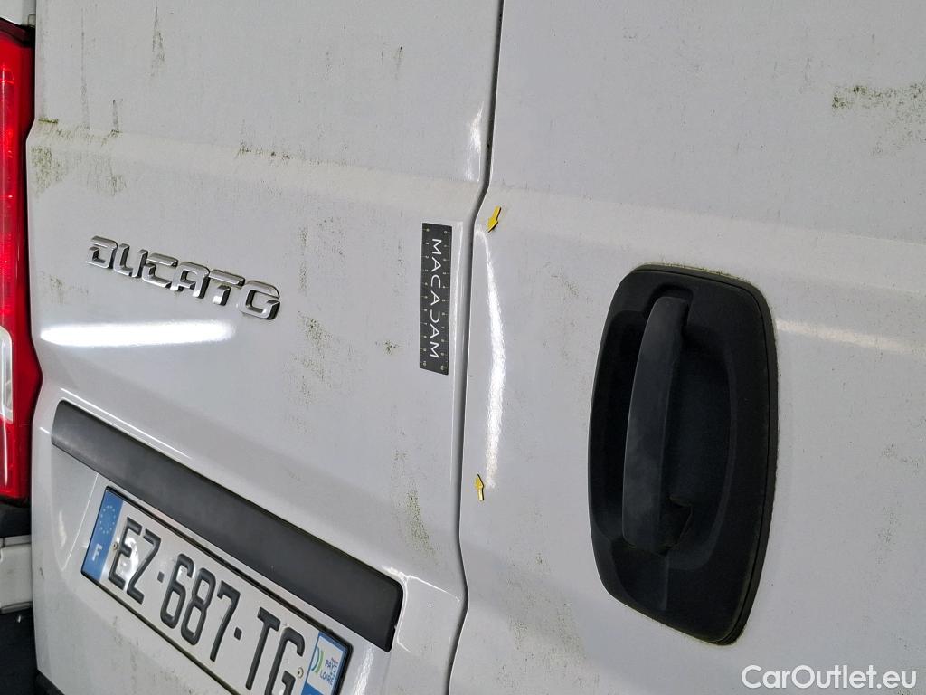 Fiat  Ducato Fiat  VU 4p Fourgon 3.0 M H2 2.0 Mjt 115 Pack Pro Nav #4