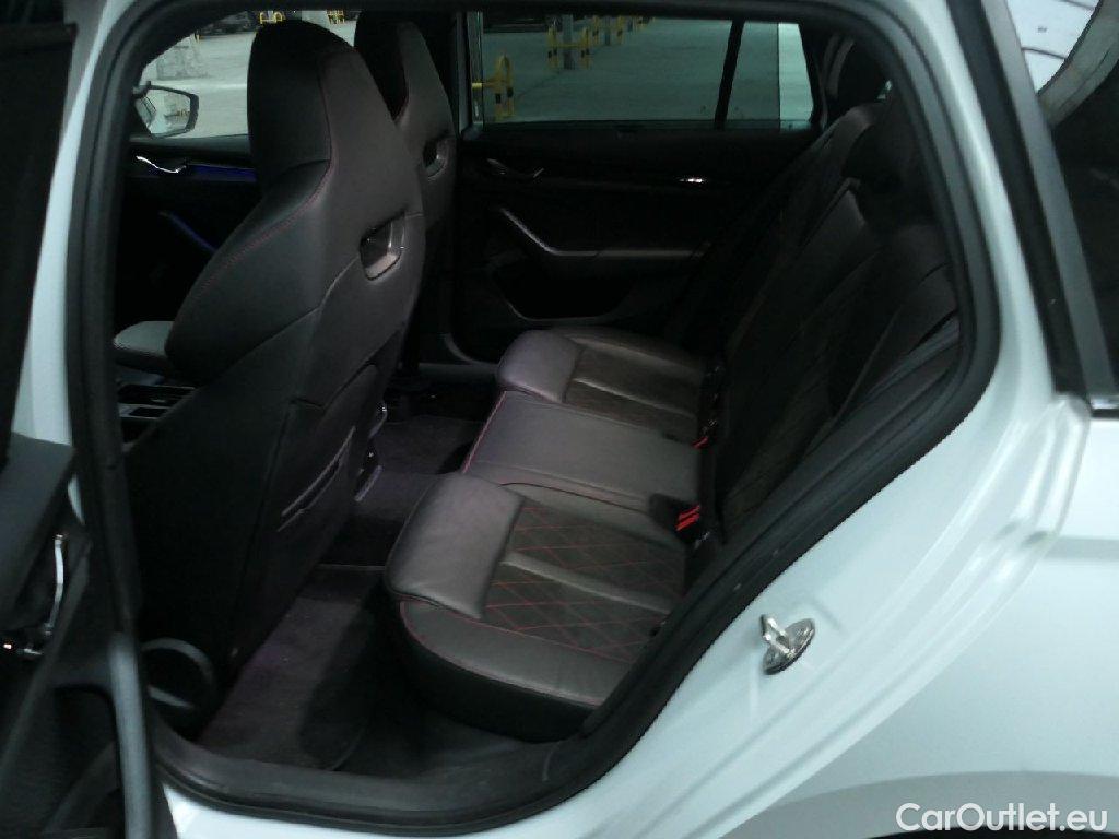 Skoda  Octavia  Combi RS 2.0 TDI 147KW AT7 E6d #10