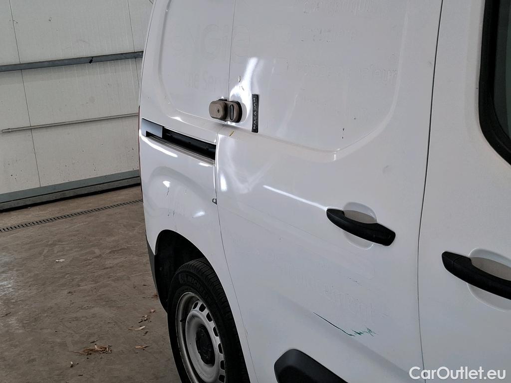  Citroen  Berlingo  Fourgon Club M 650 1.5 BlueHDi 75CV BVM5 E6dT #22