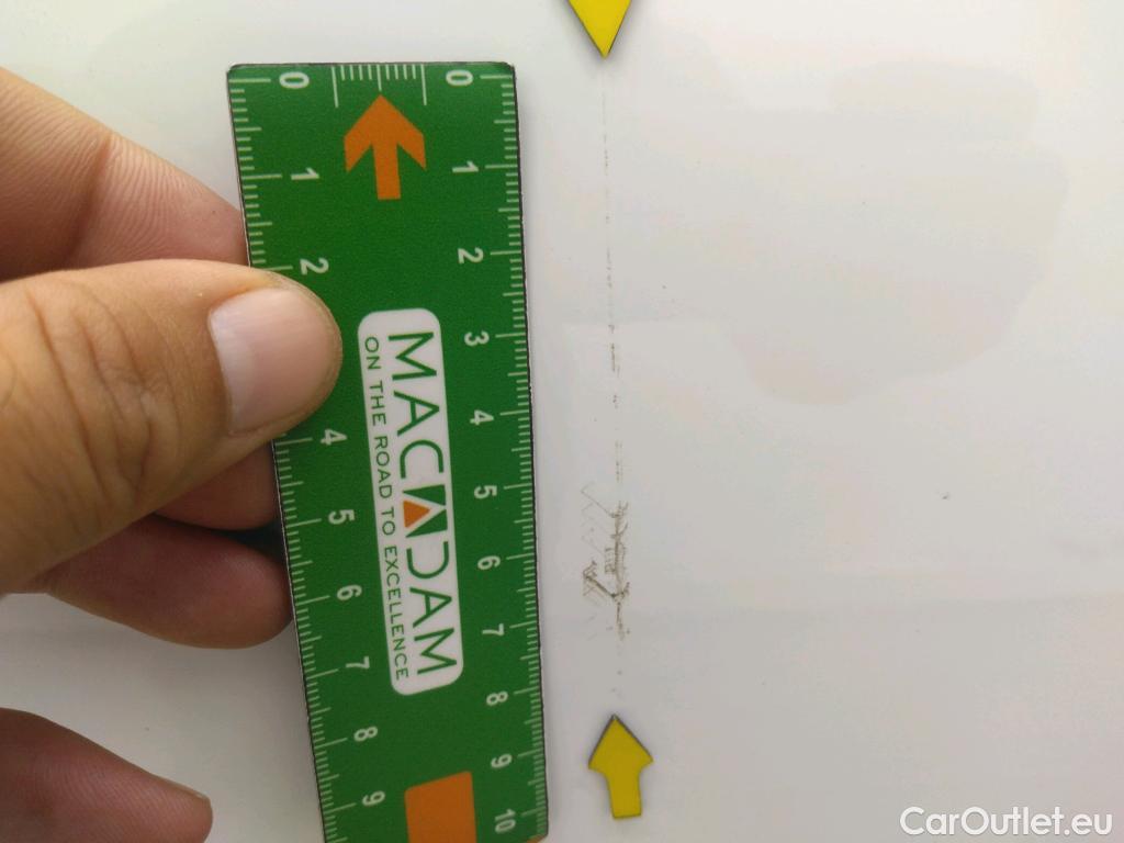 Citroen  C3  Société Feel Nav 1.5 BlueHDI 100CV BVM5 E6dT #4