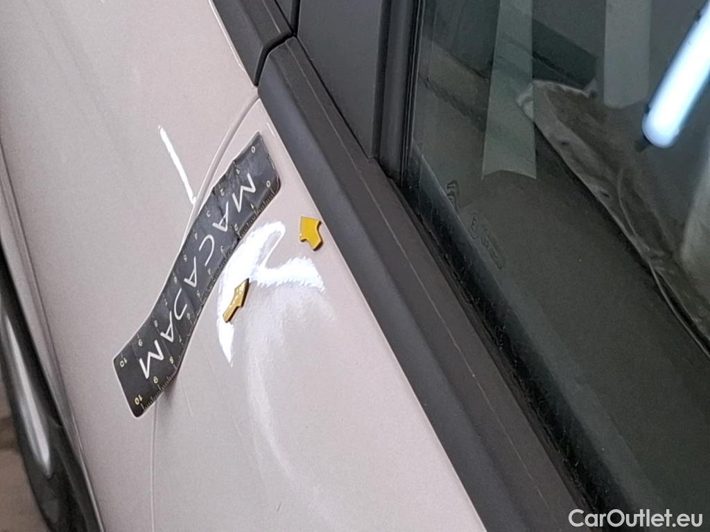 Citroen  C3  Société Feel Nav 1.5 BlueHDI 100CV BVM5 E6dT #6