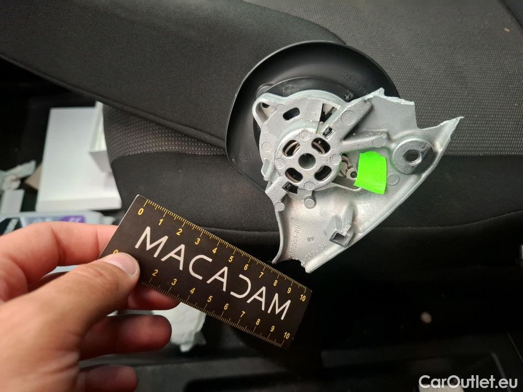  Citroen  Berlingo  Fourgon Club M 650 1.5 BlueHDi 75CV BVM5 E6dT #29