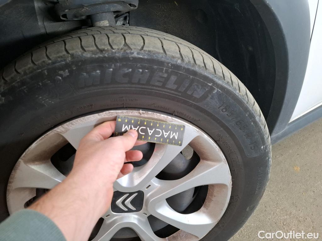 Citroen  C3  Société Feel Business R 1.2 PureTech 80CV BVM5 E6d #17