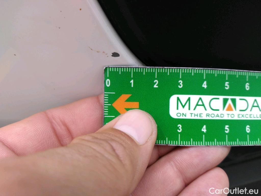 Citroen  C3  Société Feel Nav 1.5 BlueHDI 100CV BVM5 E6dT #24