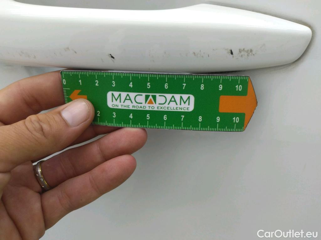 Citroen  C3  Société Feel Nav 1.5 BlueHDI 100CV BVM5 E6dT #8