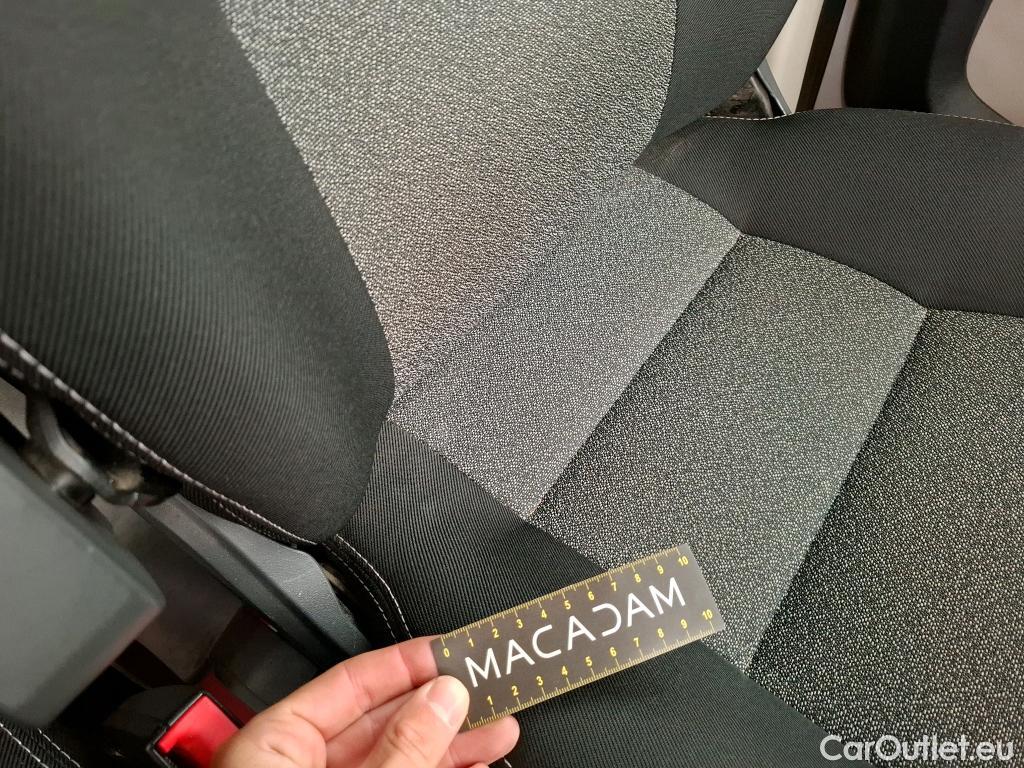 Fiat  Ducato Fiat  VU 4p Fourgon 3.0 M H2 2.0 Mjt 115 Pack Pro Nav #10