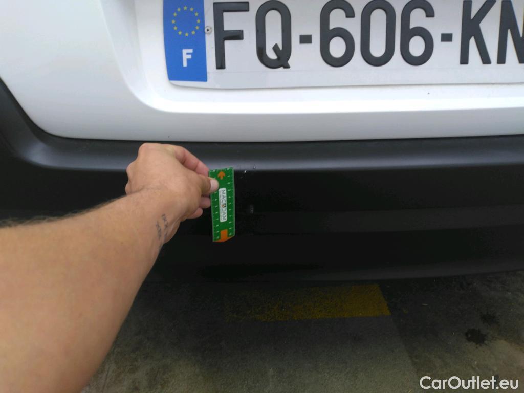 Citroen  C3  Société Feel Nav 1.5 BlueHDI 100CV BVM5 E6dT #36