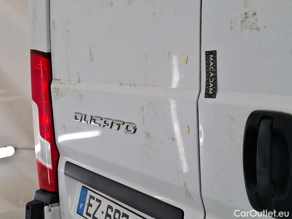 Fiat  Ducato Fiat  VU 4p Fourgon 3.0 M H2 2.0 Mjt 115 Pack Pro Nav #6