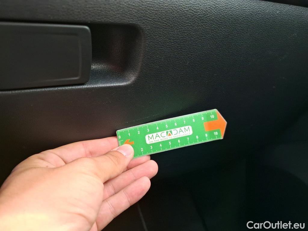  Volkswagen  Golf  VII Break Confortline Business BMT 1.6 TDI 115CV BVA7 E6dT #12