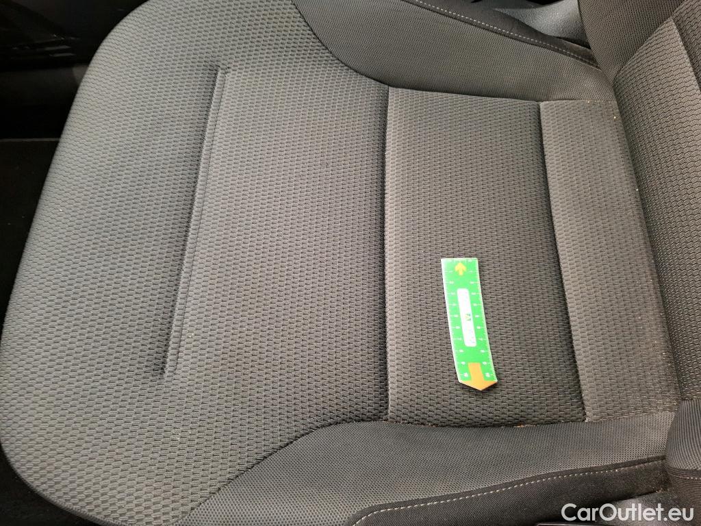  Volkswagen  Golf  VII Break Confortline Business BMT 1.6 TDI 115CV BVA7 E6dT #25