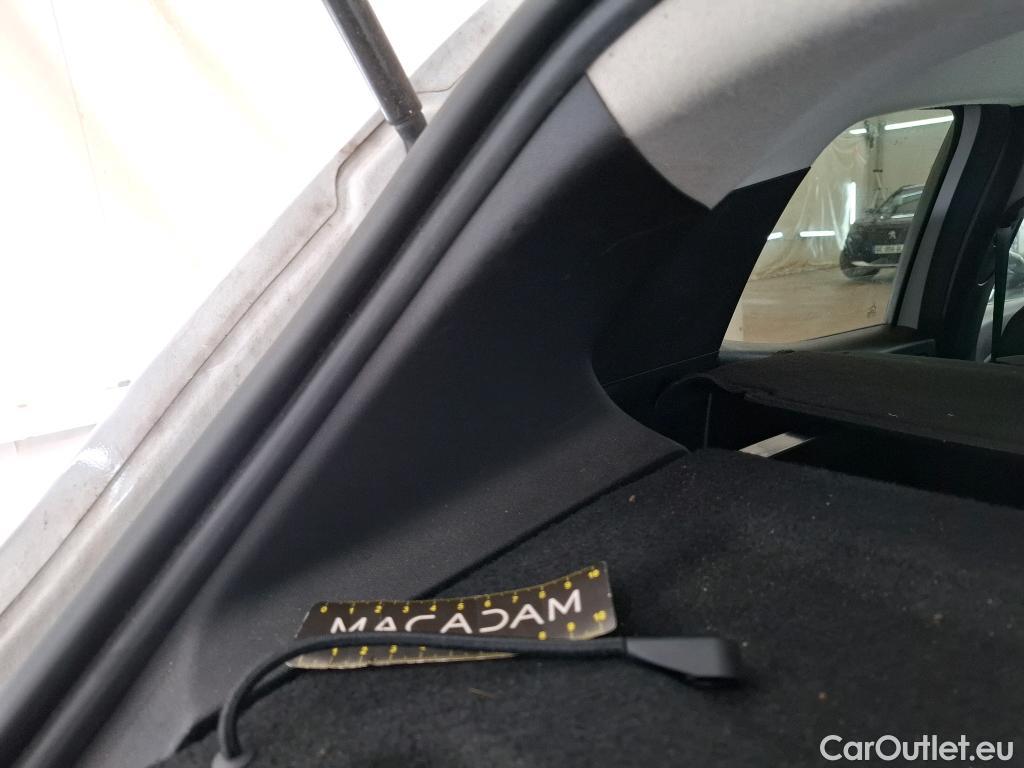  Renault  Clio  V Evolution Réversible 1.5 dCi 100CV BVM6 E6d #8