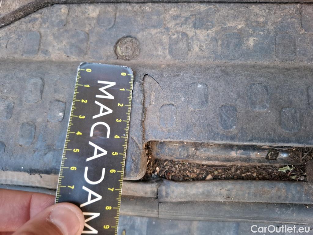 Renault  Trafic RENAULT  / 2014 / 4P / Fourgon tôlé &FG GCF L1H1 1200 dCi 95 E6 #70