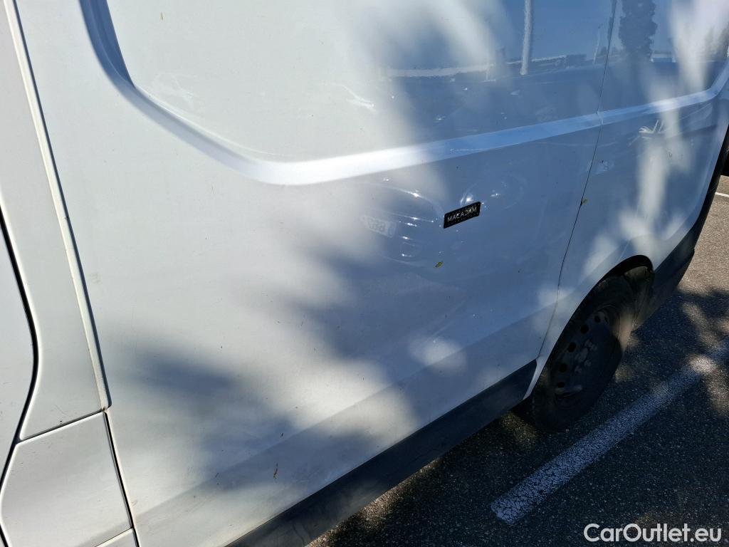 Renault  Trafic RENAULT  / 2014 / 4P / Fourgon tôlé &FG GCF L1H1 1200 dCi 95 E6 #5