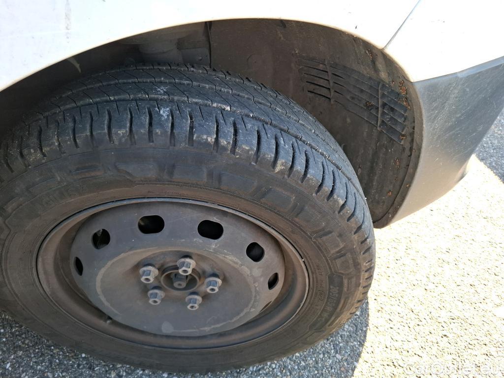 Renault  Trafic RENAULT  / 2014 / 4P / Fourgon tôlé &FG GCF L1H1 1200 dCi 95 E6 #73