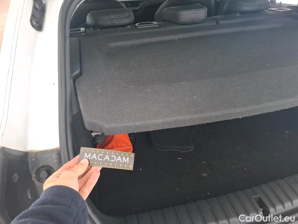  Bmw  Serie 1 Série 1 Berline 118 d Edition Sport 2.0 150CV BVA8 E6d #78