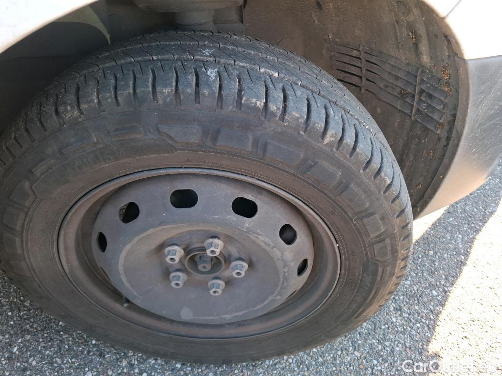 Renault  Trafic RENAULT  / 2014 / 4P / Fourgon tôlé &FG GCF L1H1 1200 dCi 95 E6 #50