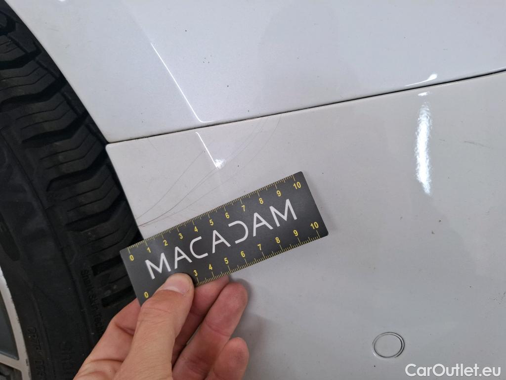  Bmw  Serie 1 Série 1 Berline 118 d Edition Sport 2.0 150CV BVA8 E6d #12