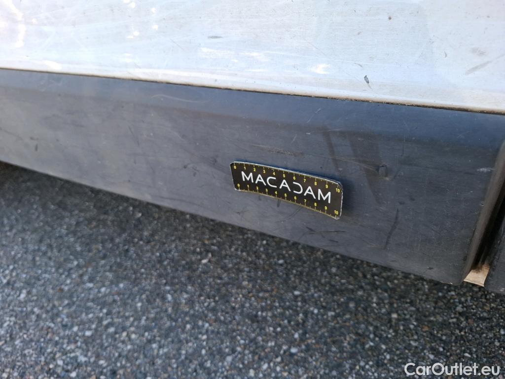 Renault  Trafic RENAULT  / 2014 / 4P / Fourgon tôlé &FG GCF L1H1 1200 dCi 95 E6 #89