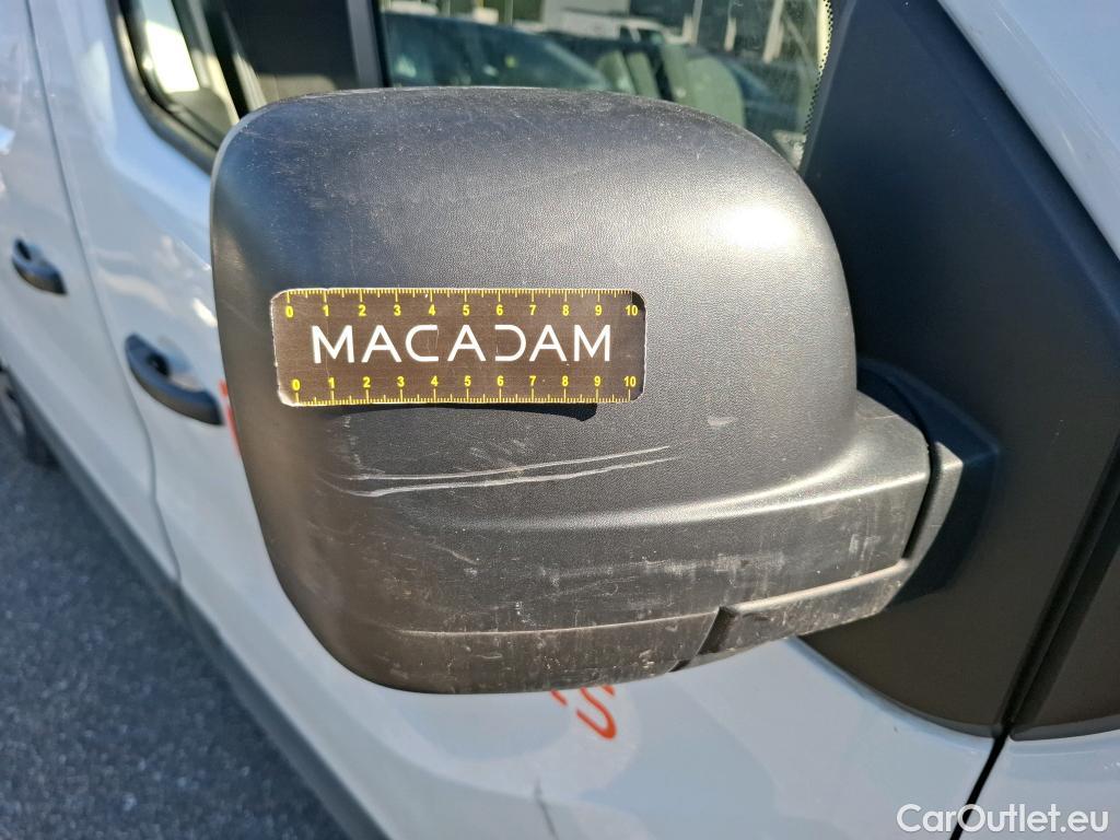 Renault  Trafic RENAULT  / 2014 / 4P / Fourgon tôlé &FG GCF L1H1 1200 dCi 95 E6 #85