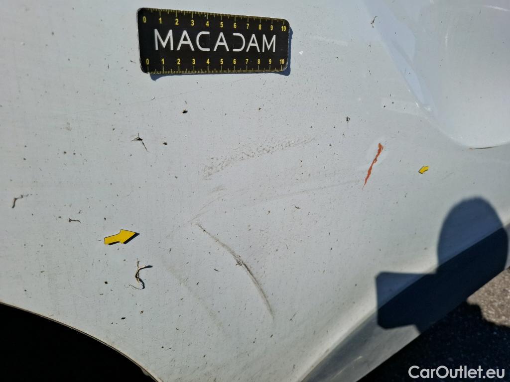 Renault  Trafic RENAULT  / 2014 / 4P / Fourgon tôlé &FG GCF L1H1 1200 dCi 95 E6 #32