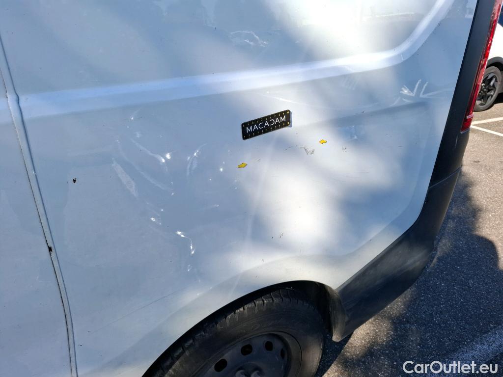 Renault  Trafic RENAULT  / 2014 / 4P / Fourgon tôlé &FG GCF L1H1 1200 dCi 95 E6 #20