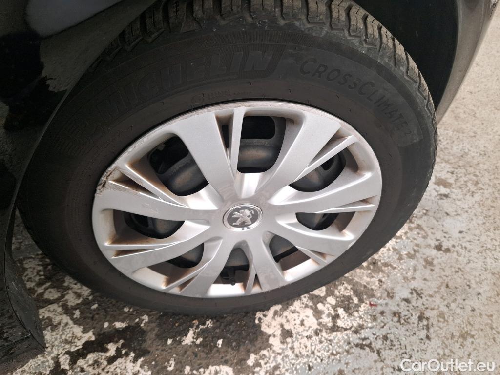  Peugeot  208  Affaire Premium Pack 1.5 HDi 100CV BVM6 E6dT #23