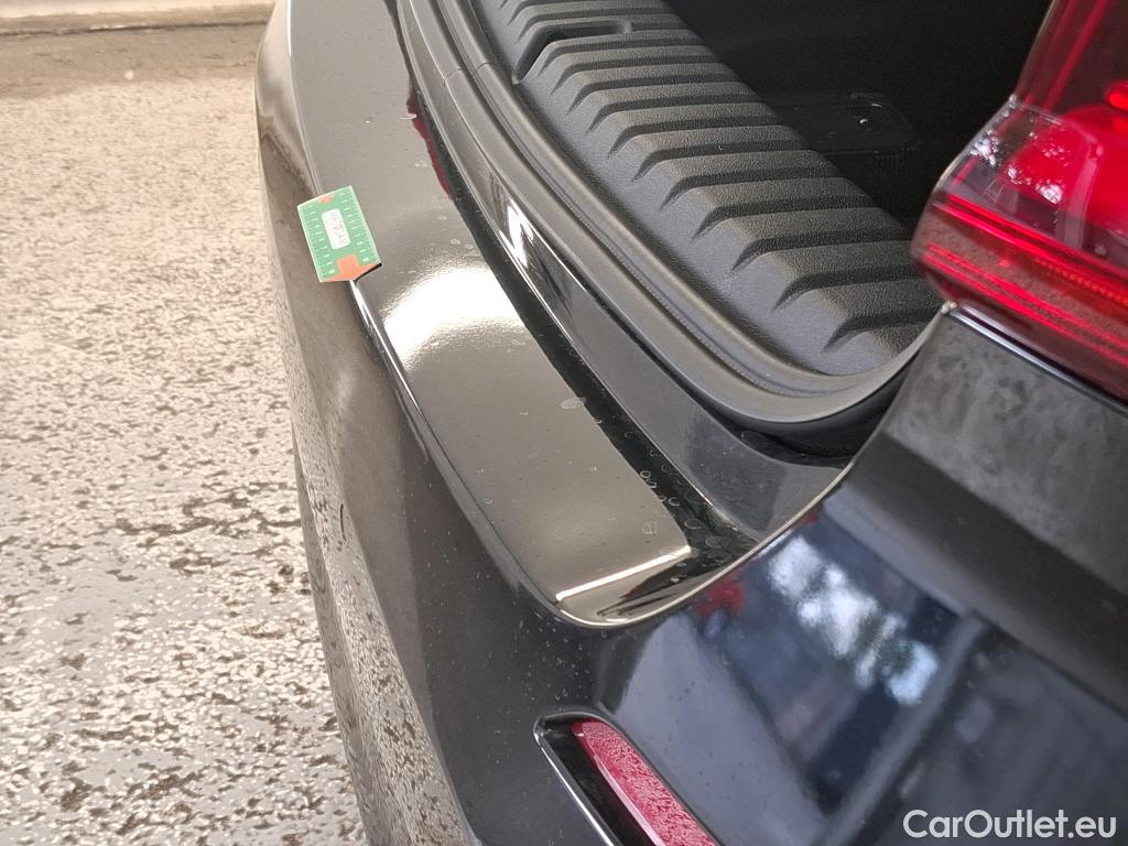  Bmw  Serie 1 BMW Série 1 / 2019 / 5P / Berline 116i Business Design #5