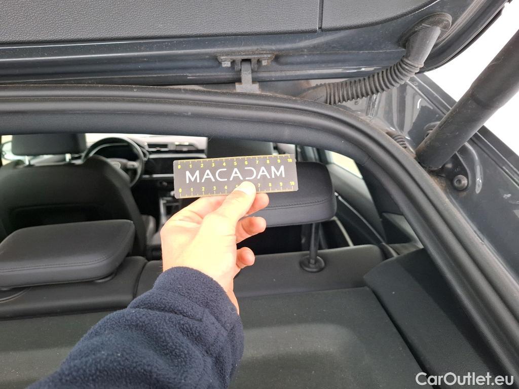  Audi  Q3  35 TDI quattro Design luxe 2.0 TDI 150CV BVM6 E6dT #10