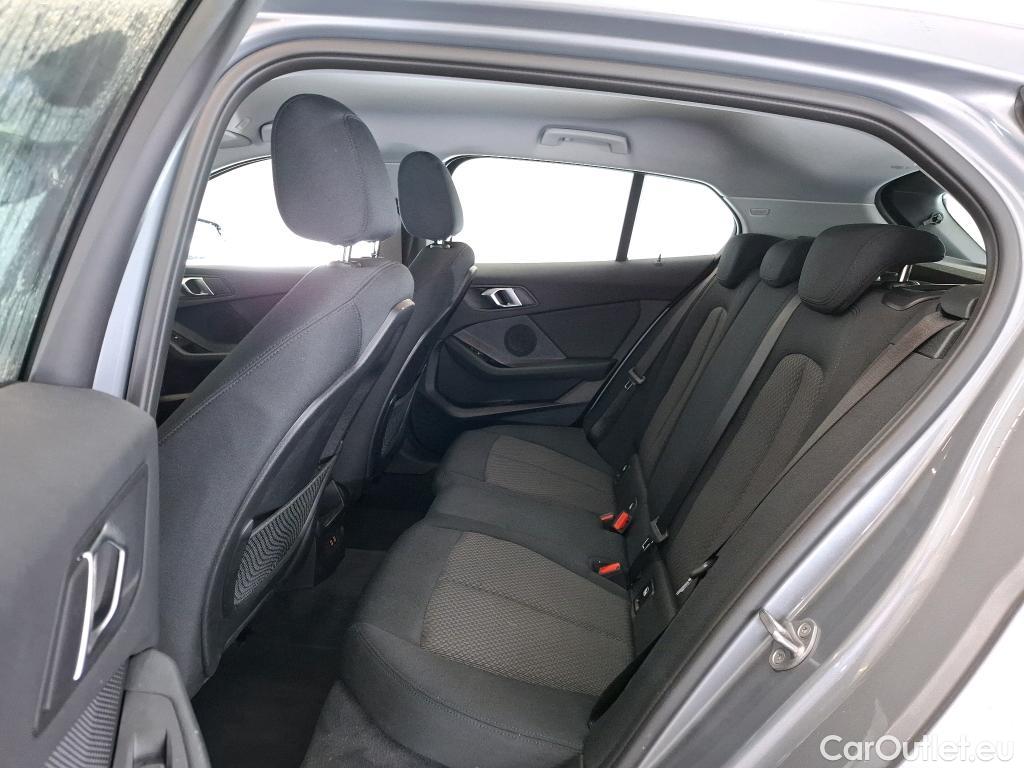 Bmw  Serie 1 BMW Série 1 / 2019 / 5P / Berline 116i DKG7 Business Design #9