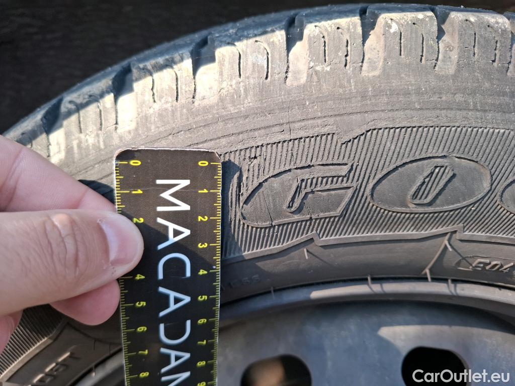 Renault  Trafic RENAULT  / 2014 / 4P / Fourgon tôlé &FG GCF L1H1 1200 dCi 95 E6 #47