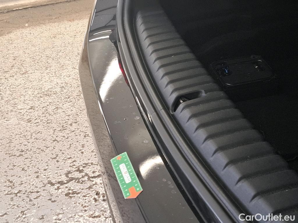  Bmw  Serie 1 BMW Série 1 / 2019 / 5P / Berline 116i Business Design #3