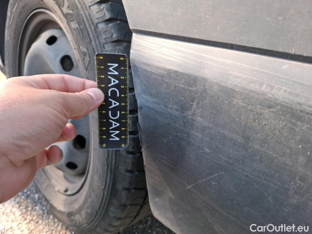 Renault  Trafic RENAULT  / 2014 / 4P / Fourgon tôlé &FG GCF L1H1 1200 dCi 95 E6 #18