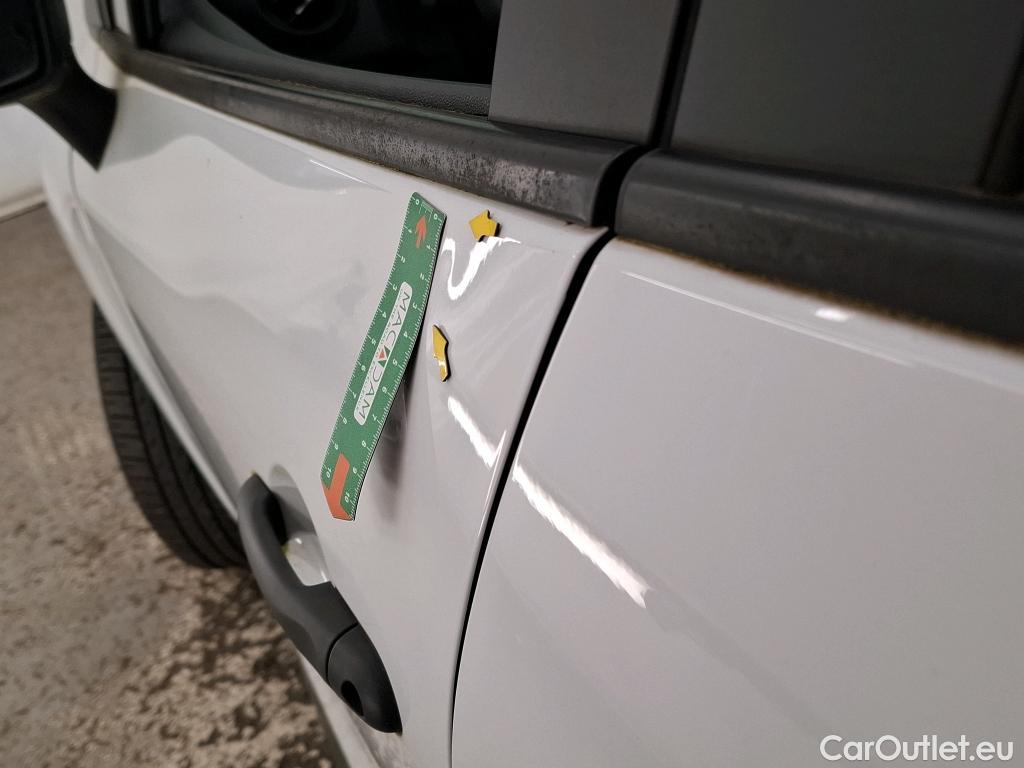  Renault  Clio  IV Air 1.5 dCi 90CV BVM5 E6 #3