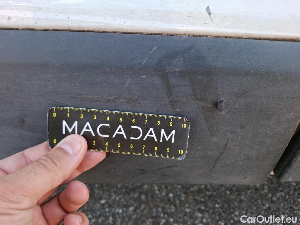 Renault  Trafic RENAULT  / 2014 / 4P / Fourgon tôlé &FG GCF L1H1 1200 dCi 95 E6 #90