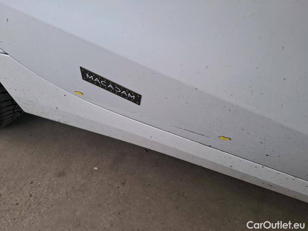  Bmw  Serie 1 Série 1 Berline 118 d Edition Sport 2.0 150CV BVA8 E6d #18