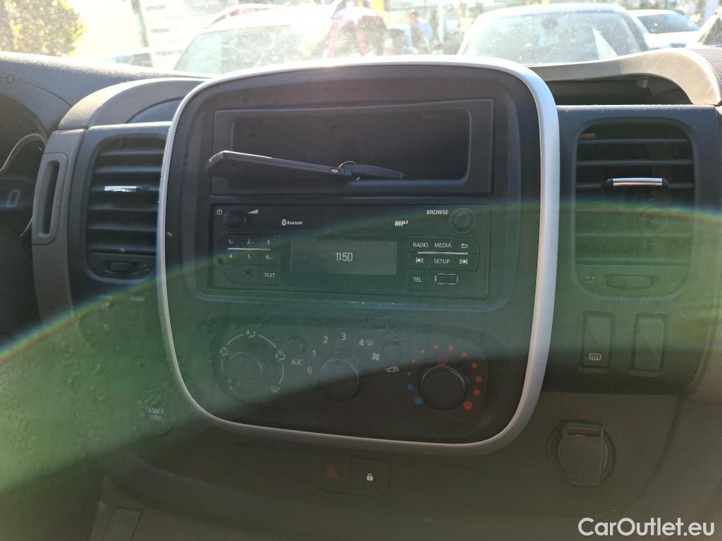 Renault  Trafic RENAULT  / 2014 / 4P / Fourgon tôlé &FG GCF L1H1 1200 dCi 95 E6 #10