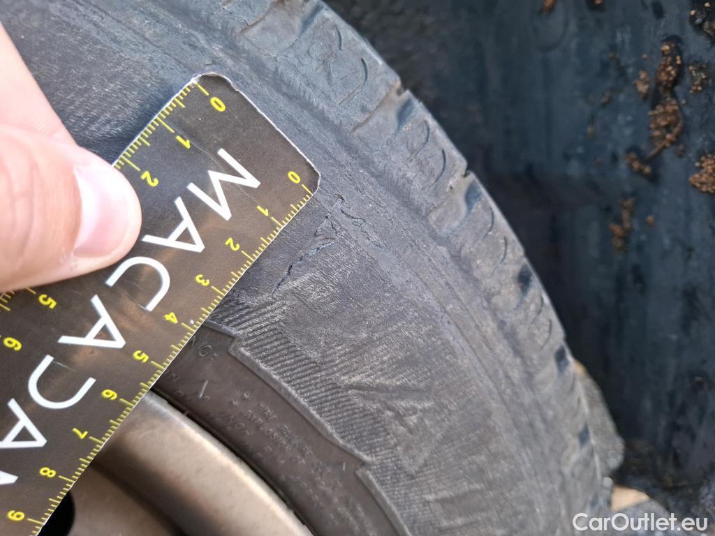 Renault  Trafic RENAULT  / 2014 / 4P / Fourgon tôlé &FG GCF L1H1 1200 dCi 95 E6 #49