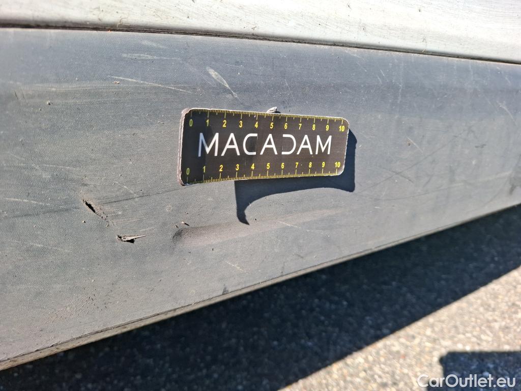 Renault  Trafic RENAULT  / 2014 / 4P / Fourgon tôlé &FG GCF L1H1 1200 dCi 95 E6 #65