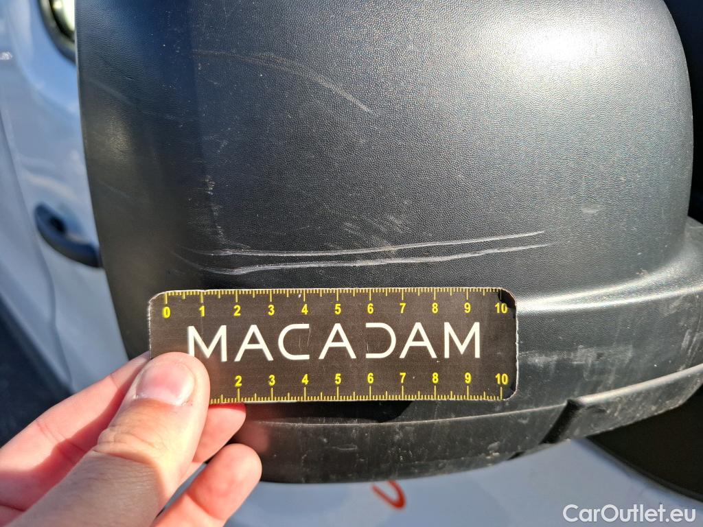 Renault  Trafic RENAULT  / 2014 / 4P / Fourgon tôlé &FG GCF L1H1 1200 dCi 95 E6 #86