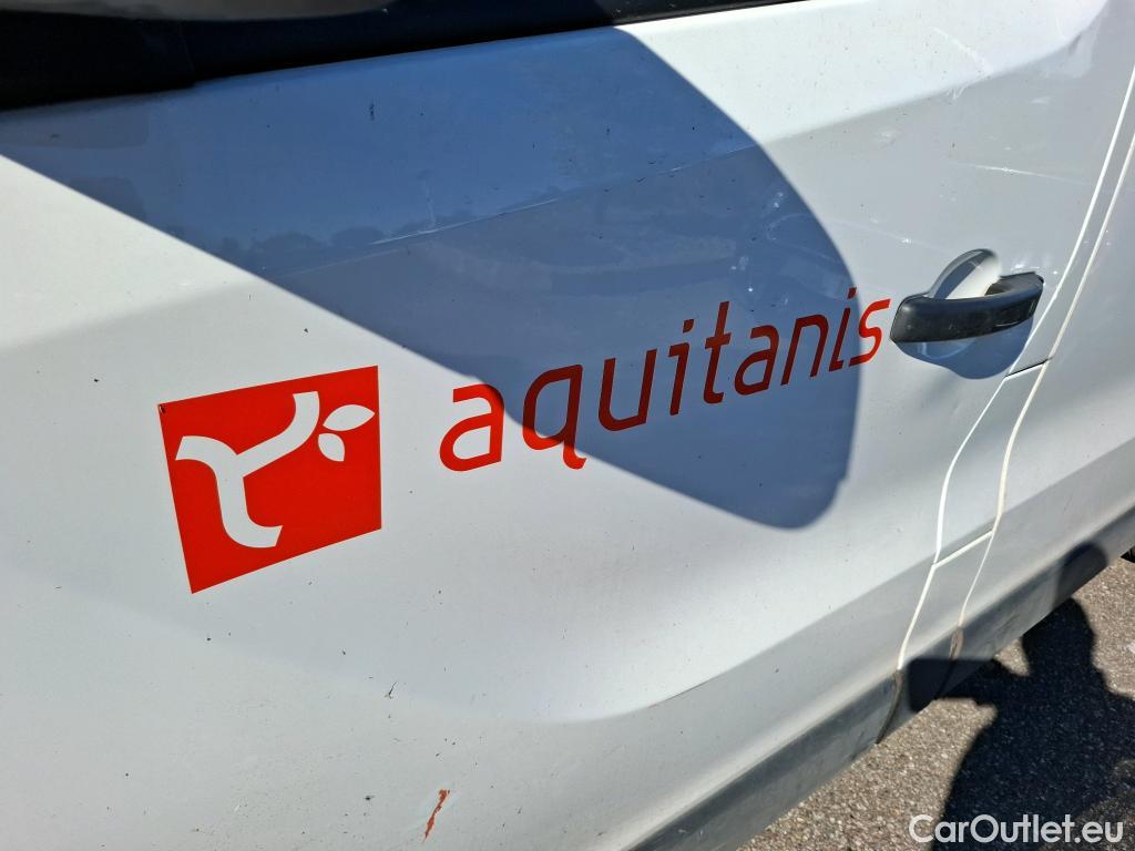 Renault  Trafic RENAULT  / 2014 / 4P / Fourgon tôlé &FG GCF L1H1 1200 dCi 95 E6 #52