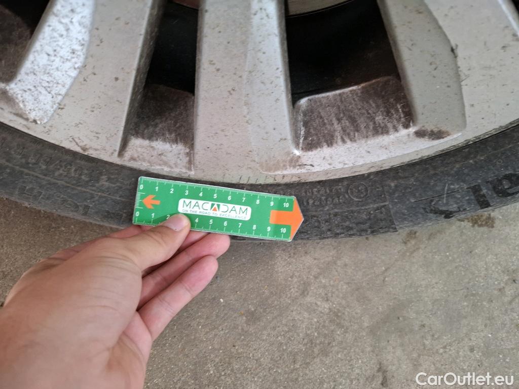  Volkswagen  Golf  VII Break Confortline Business BMT 1.6 TDI 115CV BVA7 E6dT #10